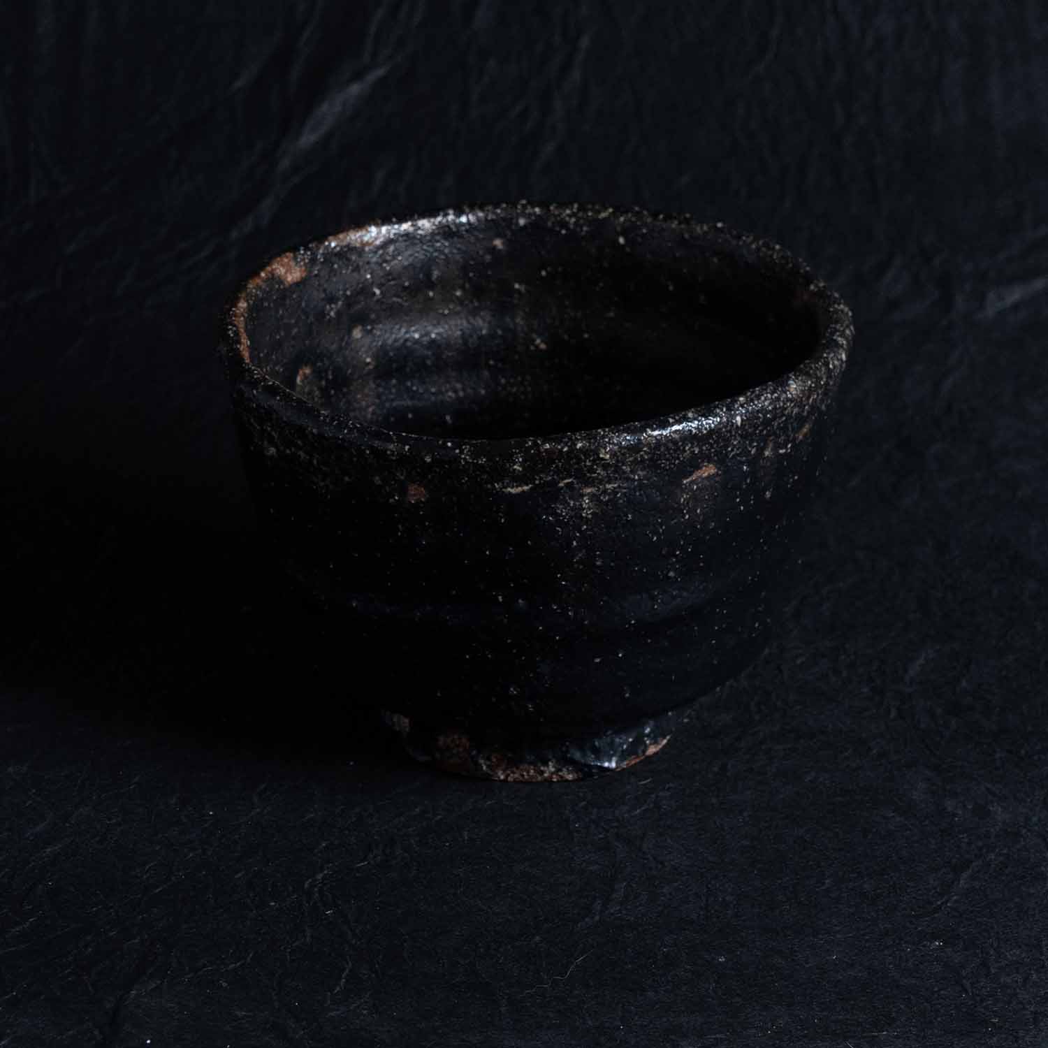 Matcha bowl Kimachi soil ash glaze Half cylinder Shokeiyama kiln Iwami ware Yunotsu ware